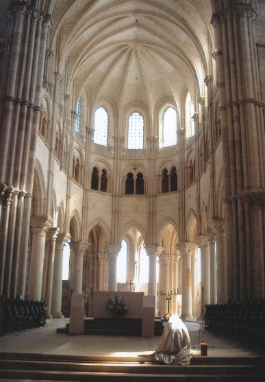 Vézelay intérieur